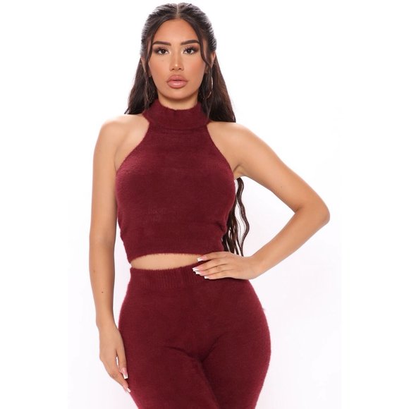 Fashion Nova Pants - Fashion Nova Wine Fuzzy Legging NWT Size Medium